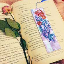 Load image into Gallery viewer, Special Shaed Leather Bookmark with Tassel Book Logo
