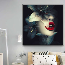 Load image into Gallery viewer, 5D Diamond Painting Flower Women
