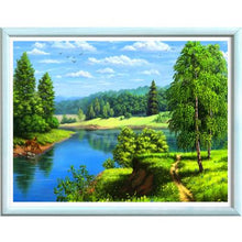 Load image into Gallery viewer, Diamond Painting Nature Tree
