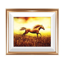 Load image into Gallery viewer, Diamond Painting Running Horse
